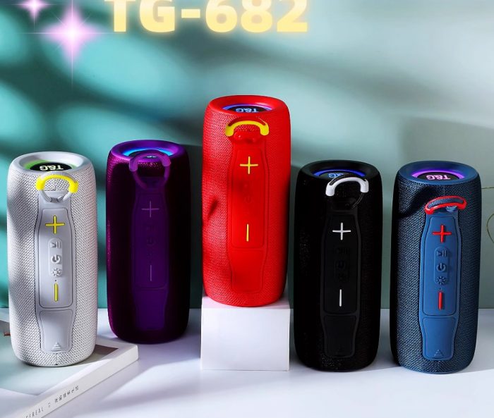 Altavoz Bluetooth T&G TG682 80*80*185MM